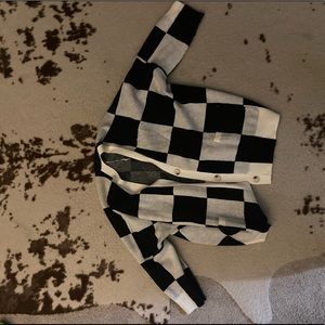 Checkered super oversized sweater. Never worn.